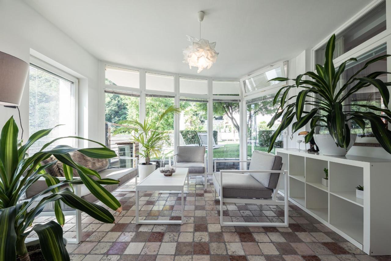 Boutique Hotel Zum Rosenbaum ナッレス エクステリア 写真