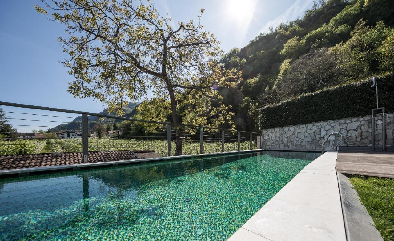 Boutique Hotel Zum Rosenbaum ナッレス エクステリア 写真