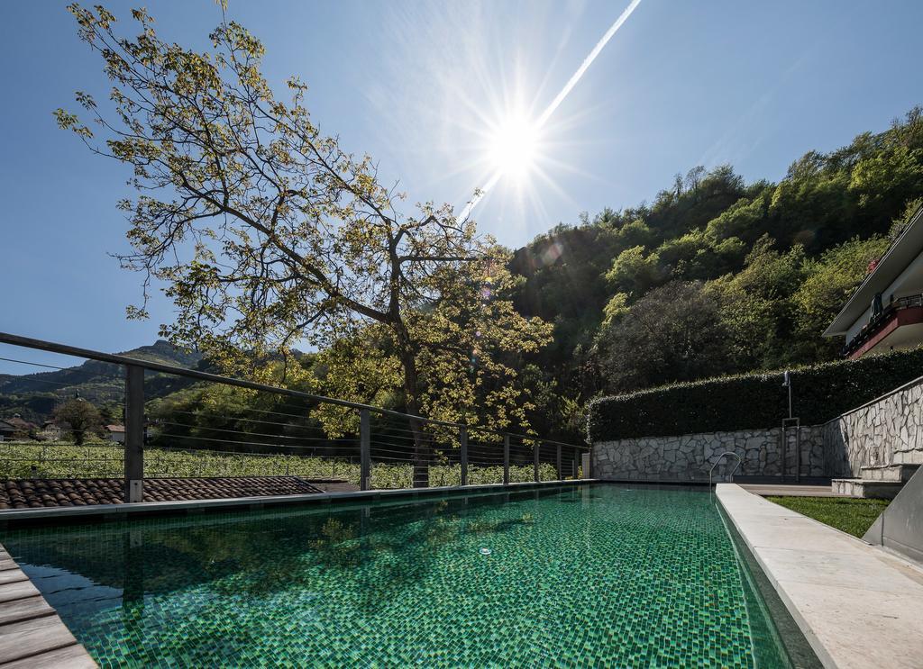 Boutique Hotel Zum Rosenbaum ナッレス エクステリア 写真